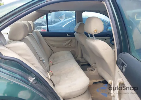 1999 Volkswagen Jetta Gl Tdi from USA, damaged, VIN 3VWRF29M6XM062675